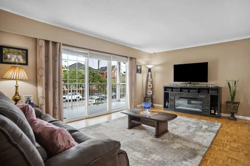 4975 MOSS STREET - photo 3 of 32