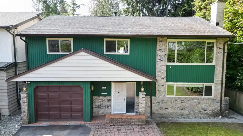 4325 RAEBURN STREET - photo 2 of 40
