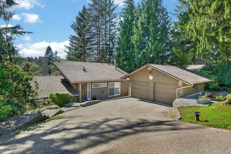 23419 TAMARACK LANE - photo 3 of 40