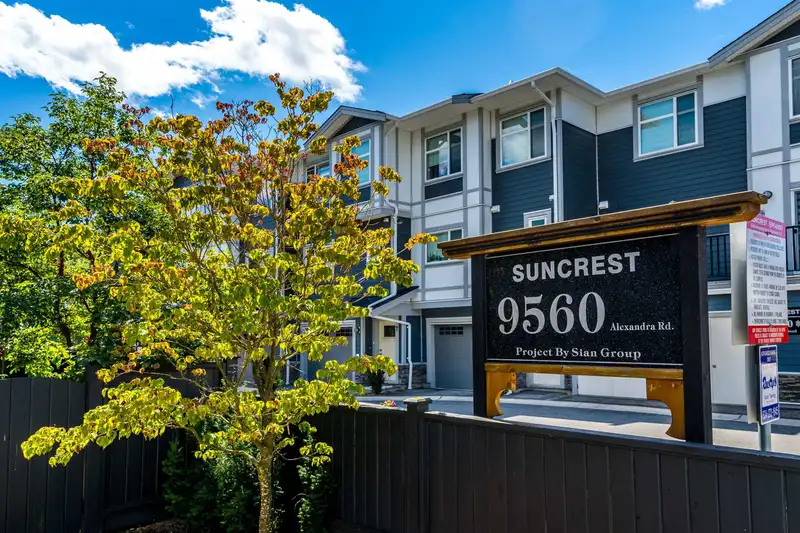 16 9560 ALEXANDRA ROAD - photo 1 of 38