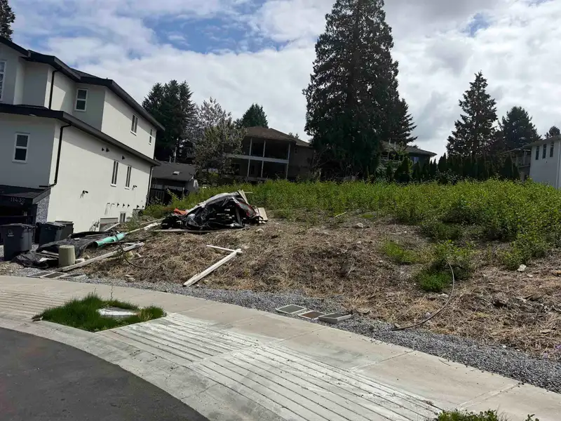 11426 138A STREET - photo 3 of 3