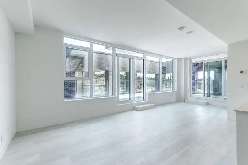 301 537 COTTONWOOD AVENUE - photo 2 of 30