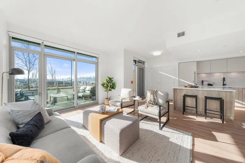 110 755 HARBOURSIDE DRIVE - photo 4 of 23