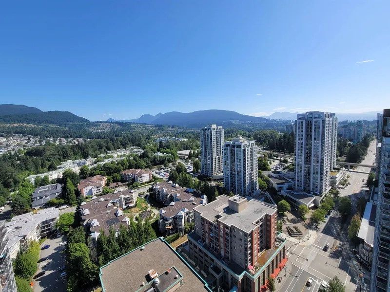 3105 2968 GLEN DRIVE - photo 4 of 25