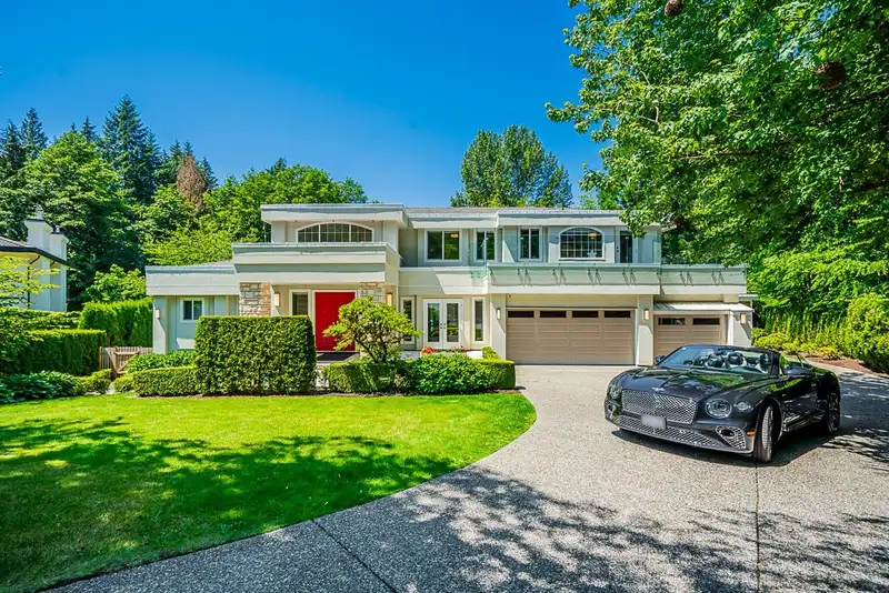 4797 THE GLEN - photo 1 of 40