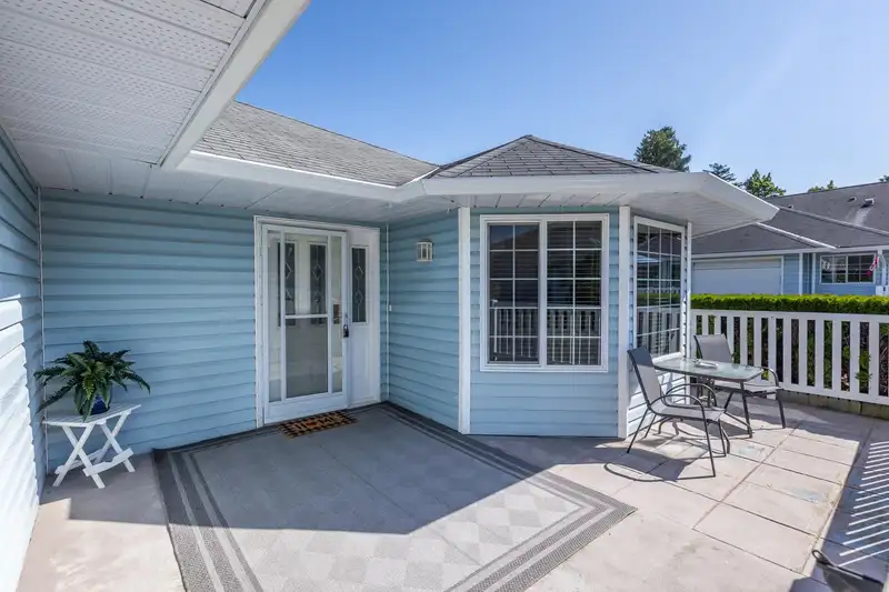 101 1450 MCCALLUM ROAD - photo 4 of 40