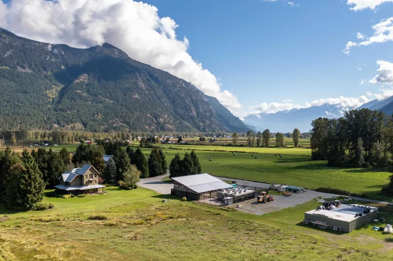 8891 PEMBERTON MEADOWS ROAD - photo 1 of 25