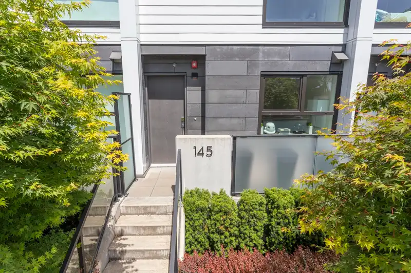 145 W 41ST AVENUE - photo 2 of 22