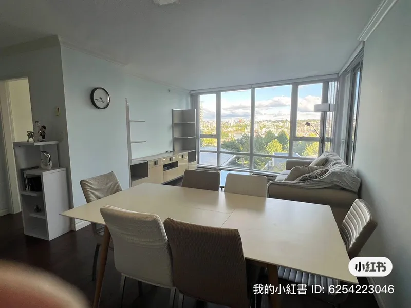 601 1408 STRATHMORE MEWS - photo 3 of 18