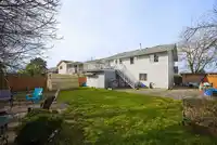 8836 142A STREET - thumbnail 27