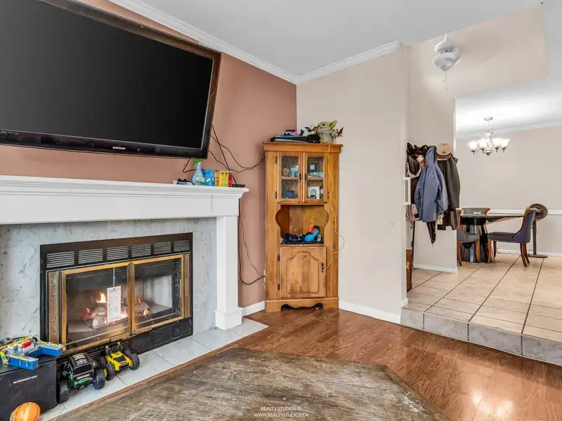 11638 225 STREET - photo 4 of 15