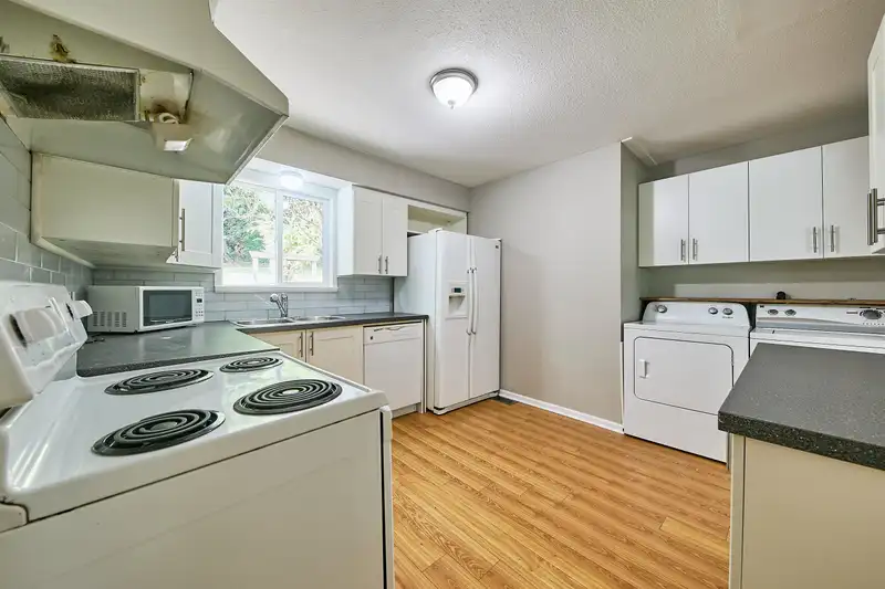 12313 MCNUTT ROAD - photo 3 of 24