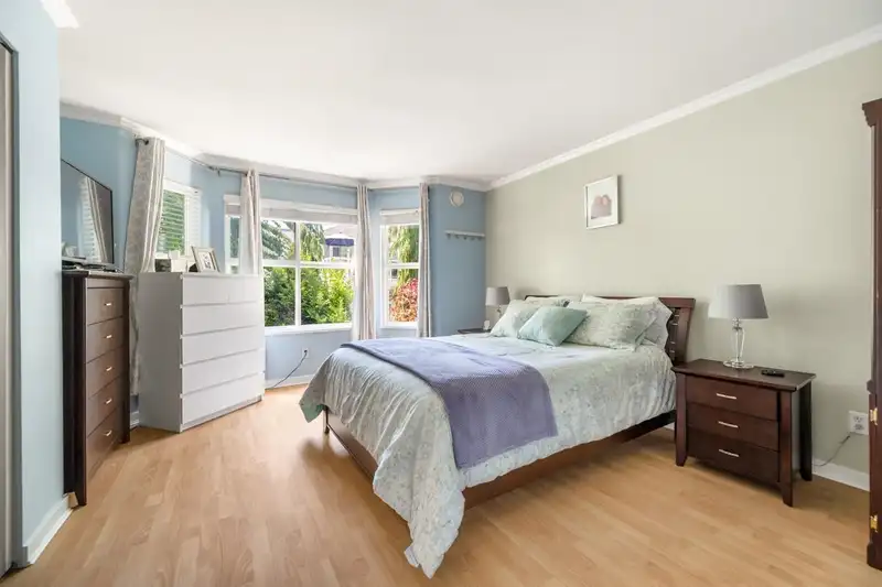 8577 AQUITANIA PLACE - photo 3 of 28