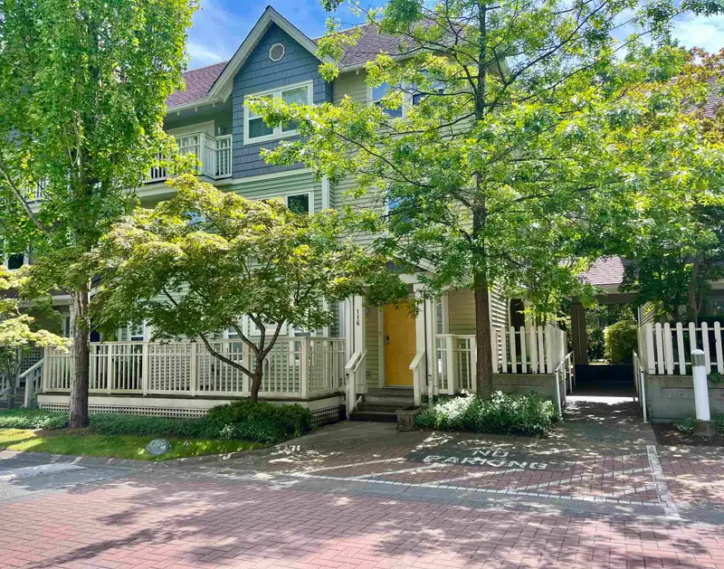 116 1702 56TH STREET - photo 2 of 15
