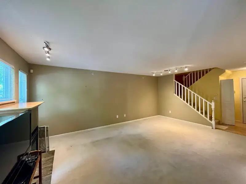 116 1702 56TH STREET - photo 4 of 15