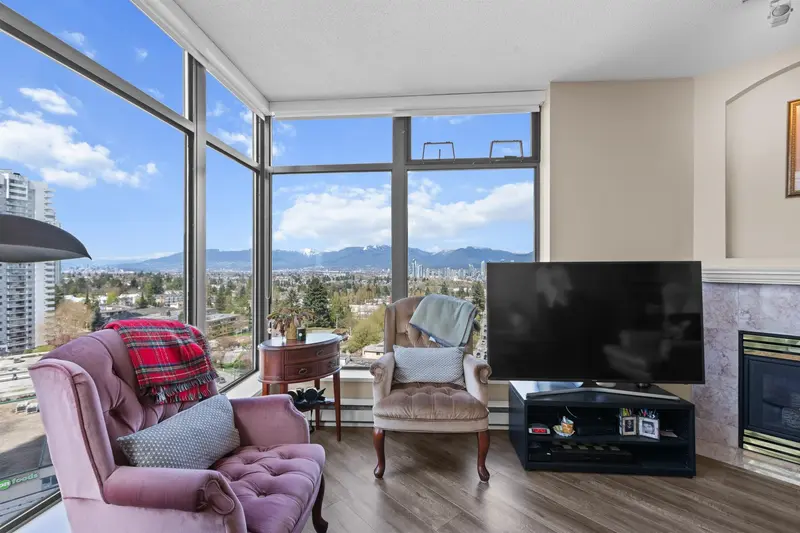 1606 4505 HAZEL STREET - photo 3 of 25