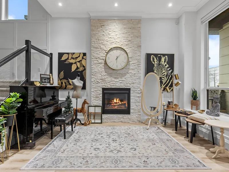 11897 82 AVENUE - photo 4 of 25