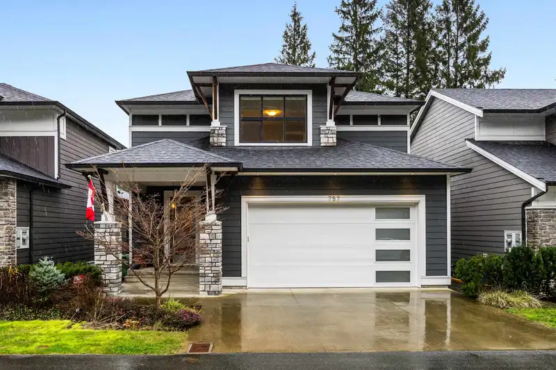 757 ASPEN LANE - photo 2 of 40