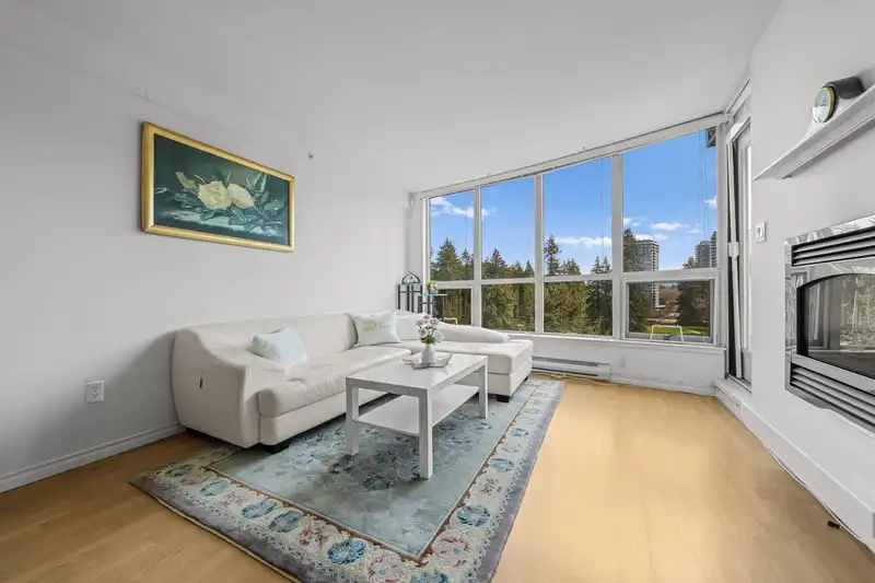 1102 1148 HEFFLEY CRESCENT - photo 4 of 30