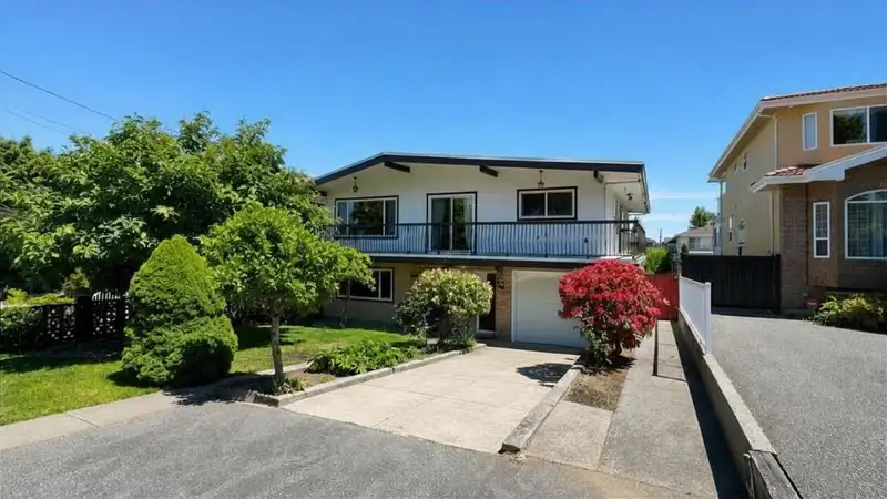 6072 SELMA AVENUE - photo 2 of 40