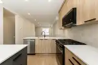 9 10527 155 STREET - thumbnail 7