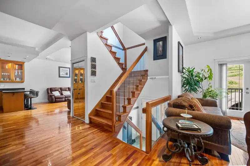 2253 PARKWAY BOULEVARD - photo 3 of 40