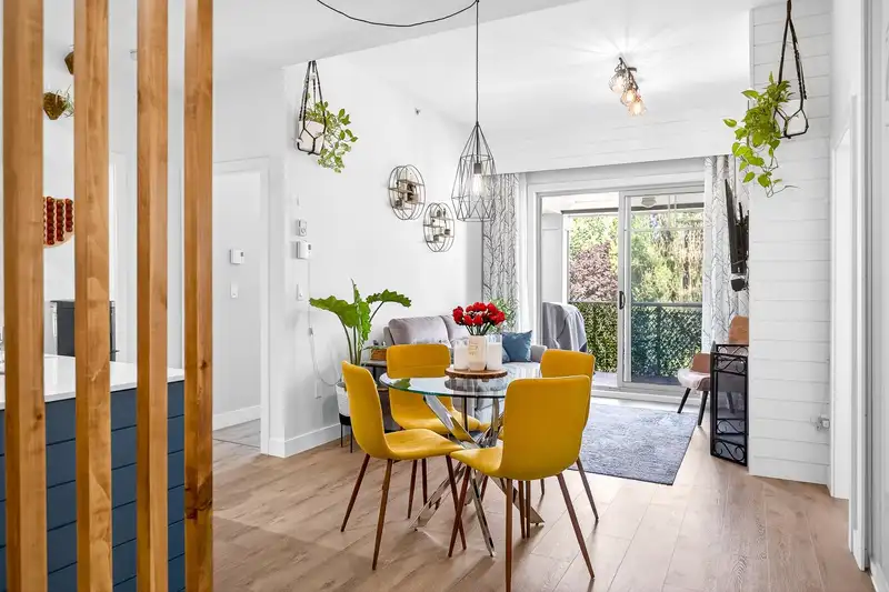 407 2478 SHAUGHNESSY STREET - photo 4 of 37