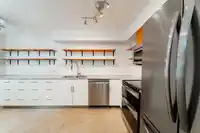 25 650 ROCHE POINT DRIVE - thumbnail 14