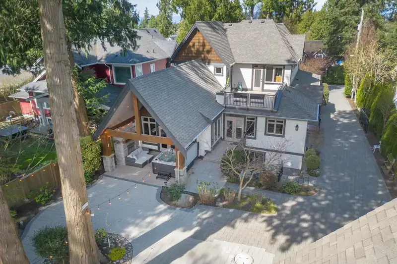 12576 26A AVENUE - photo 1 of 3