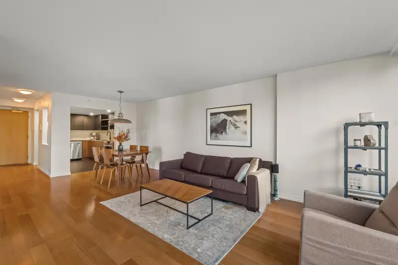301 2201 PINE STREET - photo 2 of 36