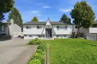 7096 E BREWSTER DRIVE - thumbnail 1