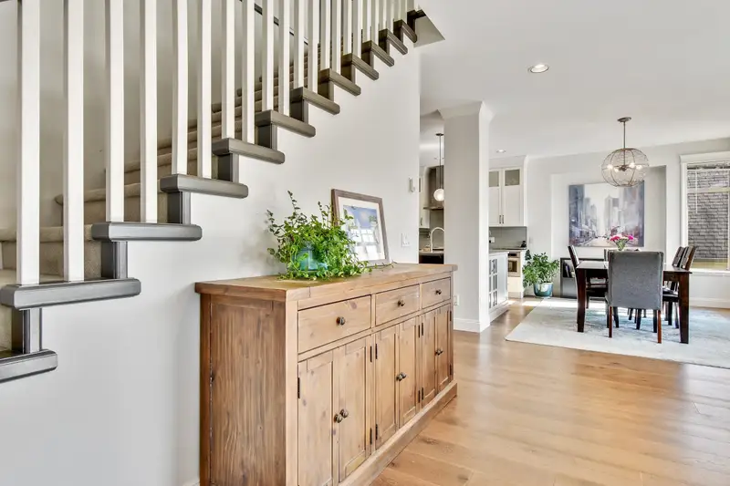 31493 SPUR AVENUE - photo 4 of 25