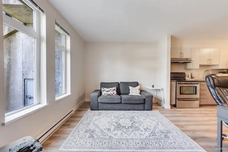 101 5568 KINGS ROAD - photo 3 of 24