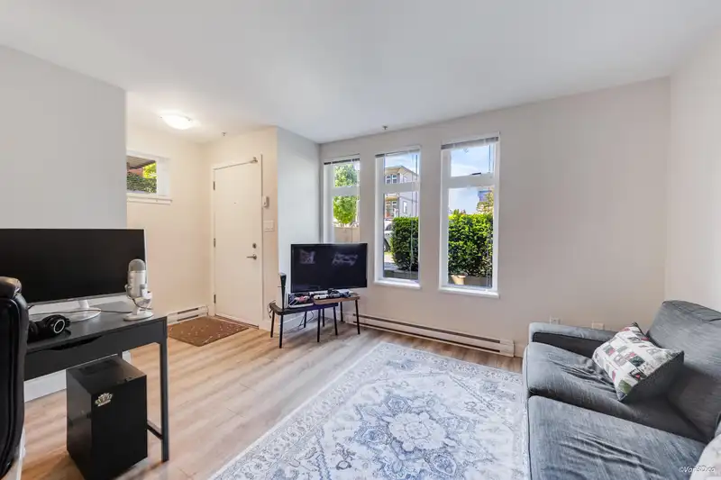 101 5568 KINGS ROAD - photo 4 of 24