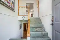 404 MUNDY STREET - thumbnail 4