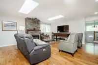 404 MUNDY STREET - thumbnail 6