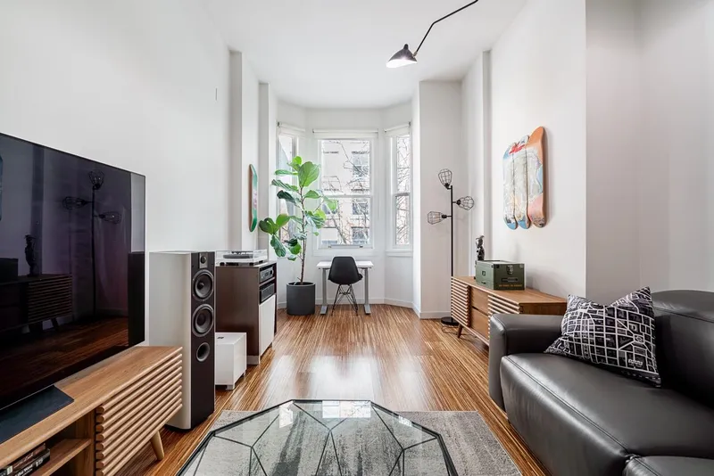 211 36 WATER STREET - photo 1 of 25