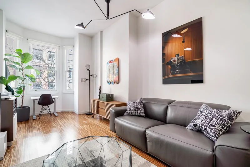 211 36 WATER STREET - photo 2 of 25