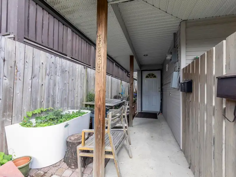 33369 3RD AVENUE - photo 4 of 16