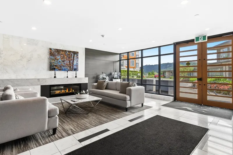 408 3825 CATES LANDING WAY - photo 4 of 25