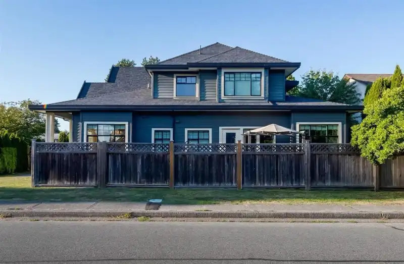 9491 GLENBROOK DRIVE - photo 1 of 28