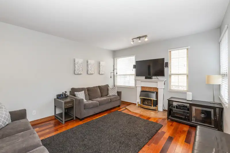 1020 STEWART AVENUE - photo 2 of 30