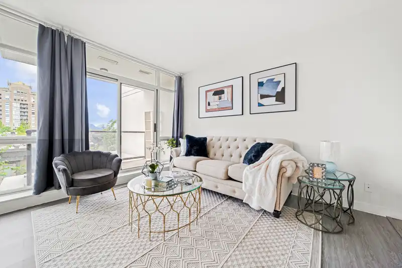 408 13399 104 AVENUE - photo 3 of 17