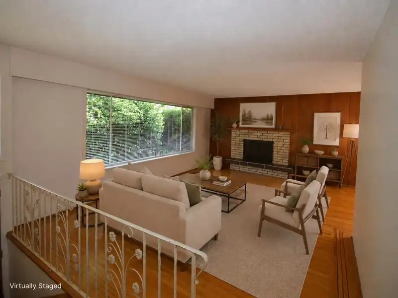 929 PROSPECT AVENUE - photo 2 of 20