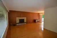 929 PROSPECT AVENUE - thumbnail 4
