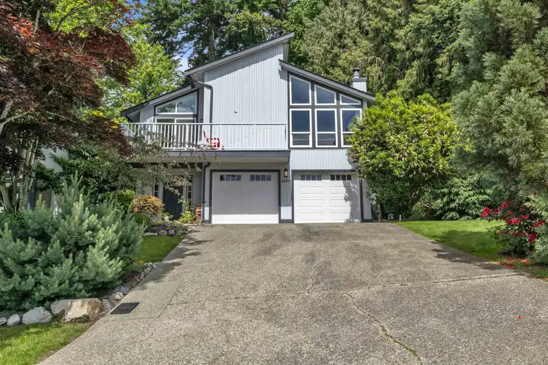 34951 GLENN MOUNTAIN DRIVE - photo 1 of 40