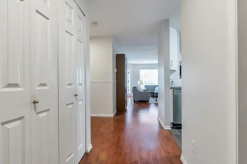 310 13680 84 AVENUE - photo 4 of 30