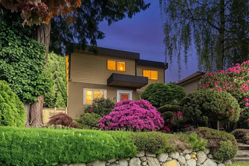 1735 W 62ND AVENUE - photo 2 of 25