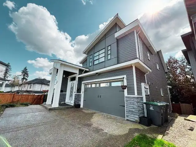 16488 103 AVENUE - photo 2 of 36
