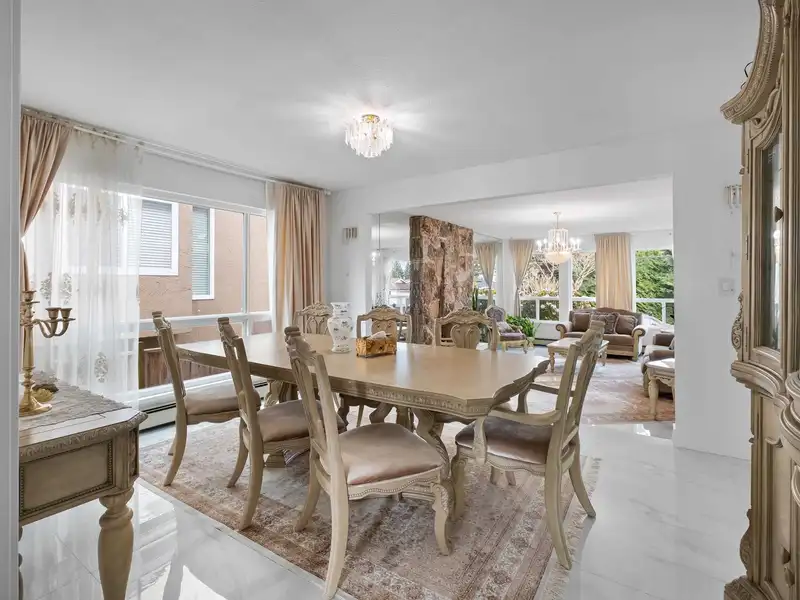 1079 AUGUSTA AVENUE - photo 3 of 38